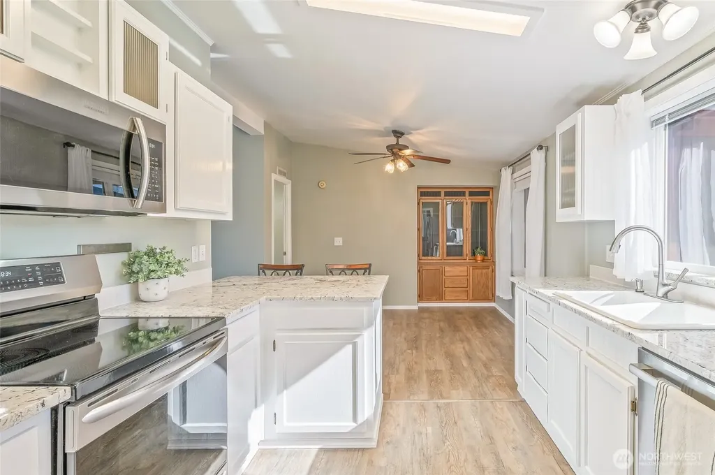 1606 Twin Peaks Drive Wenatchee WA 98801