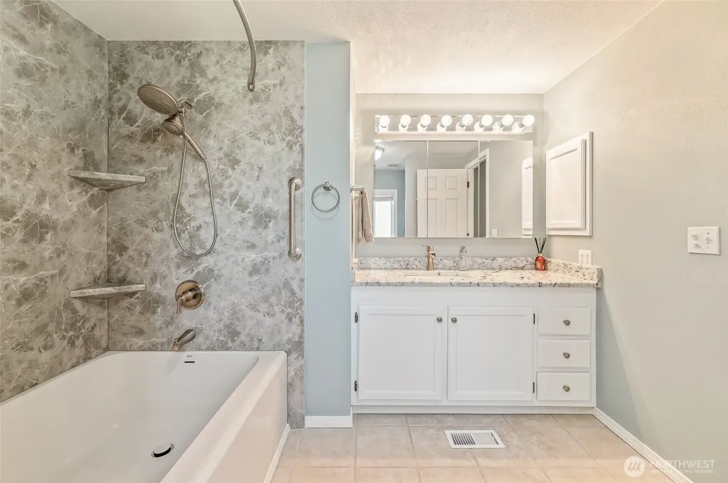 1606 Twin Peaks Drive Wenatchee WA 98801