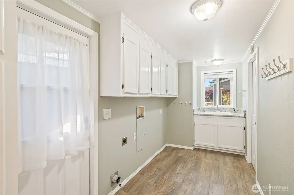 1606 Twin Peaks Drive Wenatchee WA 98801