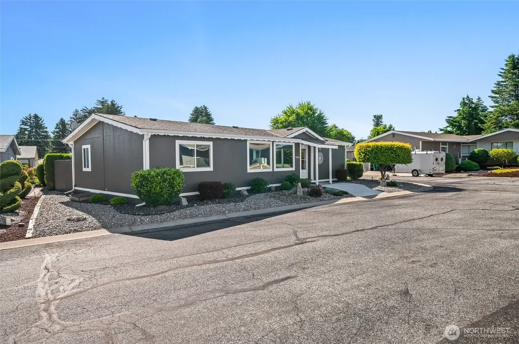 1606 Twin Peaks Drive Wenatchee WA 98801