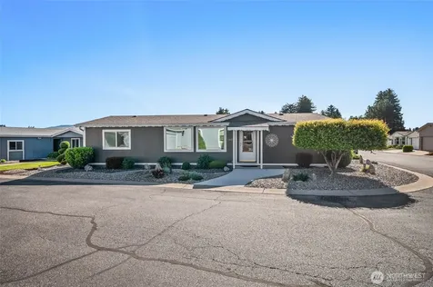 1606 Twin Peaks Drive Wenatchee WA 98801