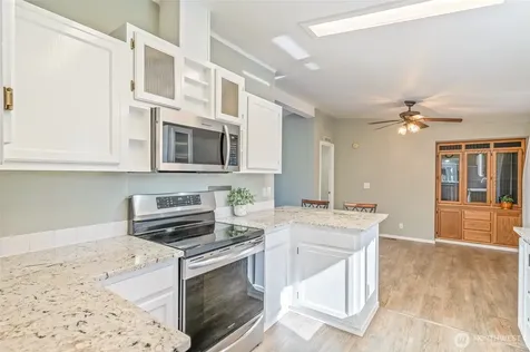 1606 Twin Peaks Drive Wenatchee WA 98801