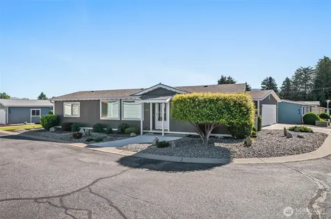 1606 Twin Peaks Drive Wenatchee WA 98801