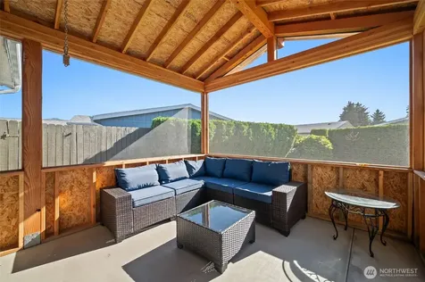 1606 Twin Peaks Drive Wenatchee WA 98801
