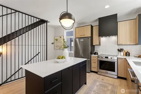 4432 Dayton Avenue N Seattle WA 98103