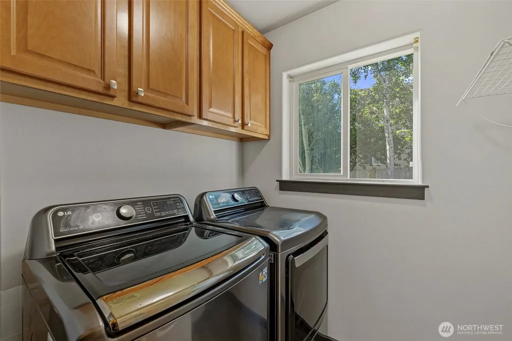 7304 284th Street NW Stanwood WA 98292