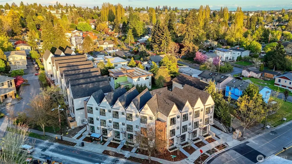 9744 Holman Road NW Seattle WA 98117