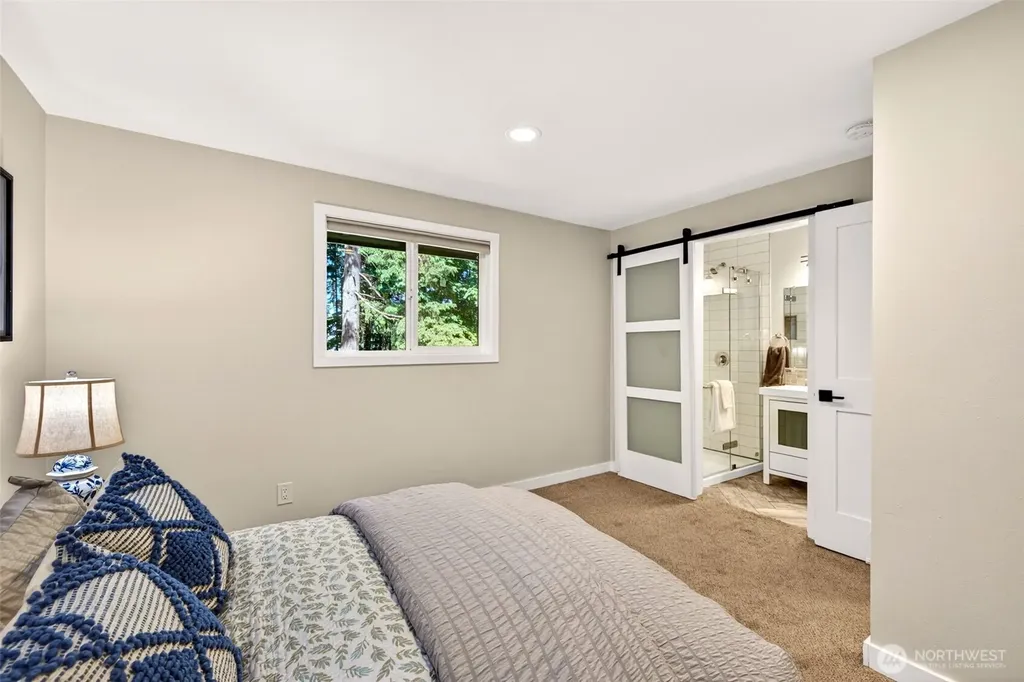 12845 109th Avenue NE Kirkland WA 98034