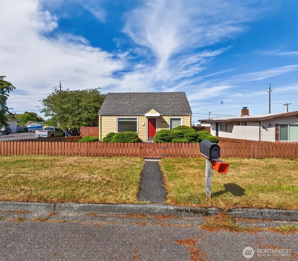 1039 W Sixth Street Port Angeles WA 98363