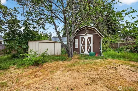 925 139th Street E Tacoma WA 98445