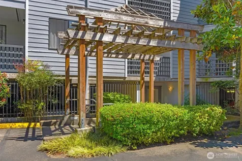 710 N 160th Street Shoreline WA 98133