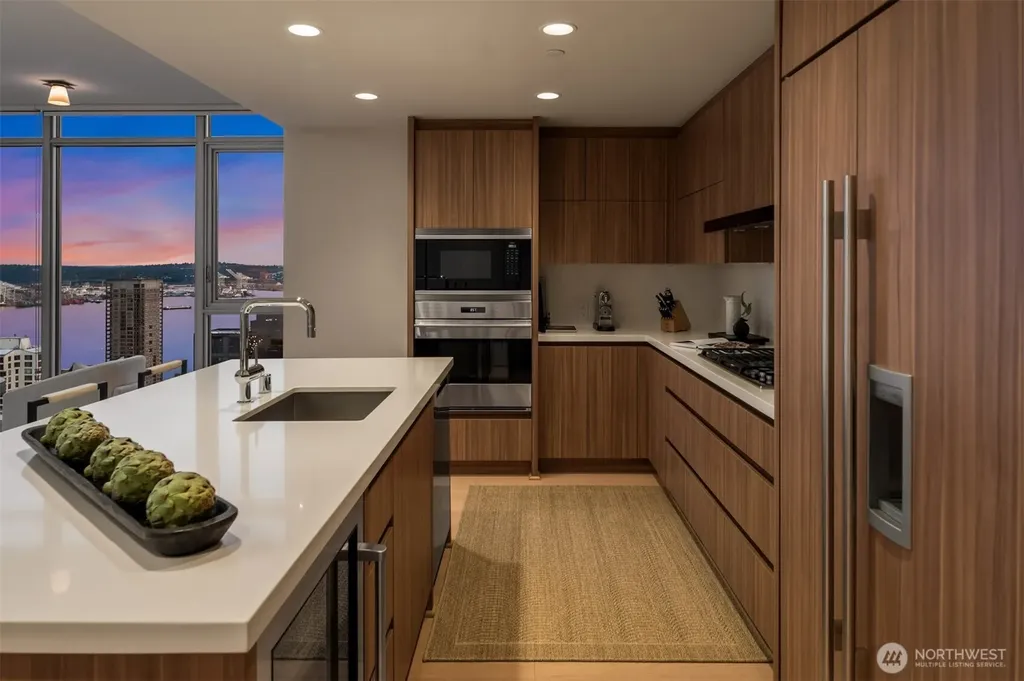583 Battery Street Seattle WA 98121