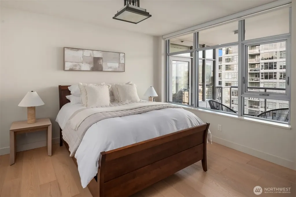 583 Battery Street Seattle WA 98121