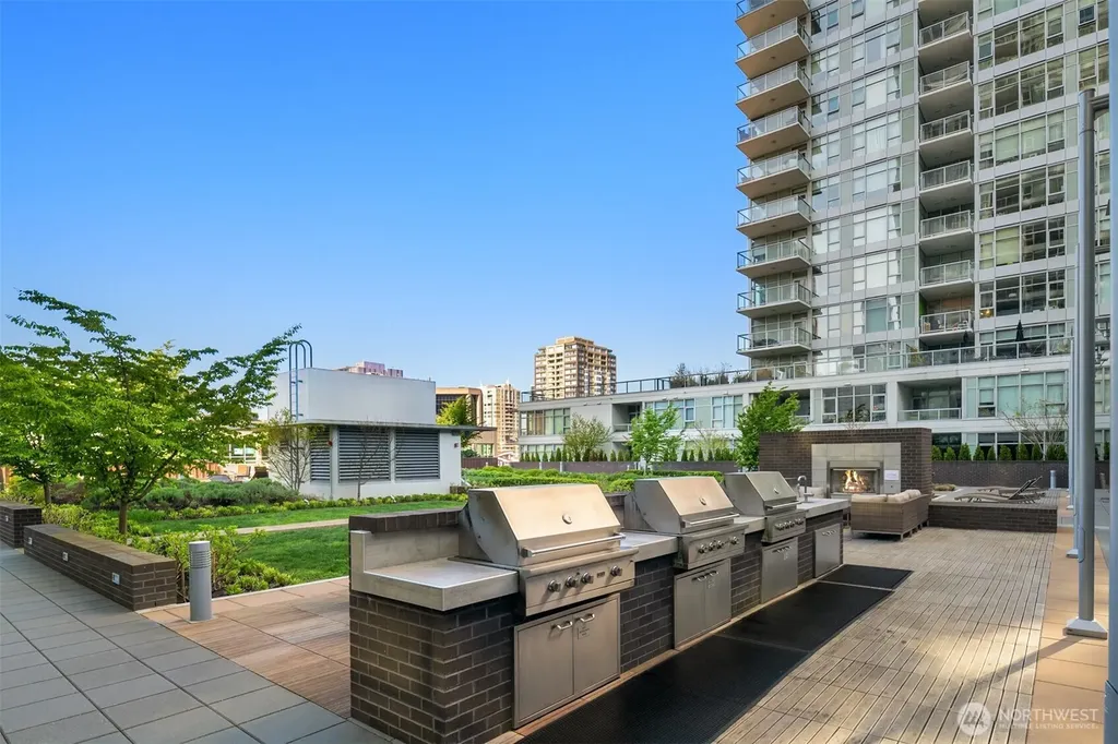 583 Battery Street Seattle WA 98121