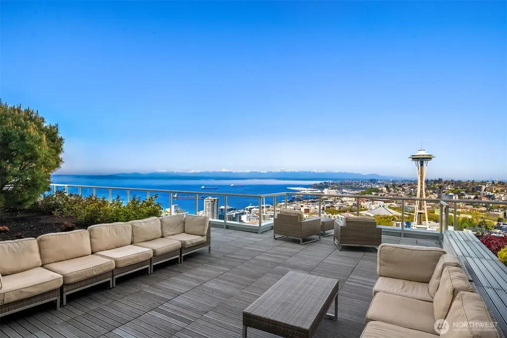 583 Battery Street Seattle WA 98121