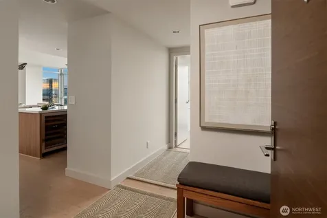 583 Battery Street Seattle WA 98121
