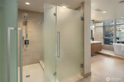 583 Battery Street Seattle WA 98121
