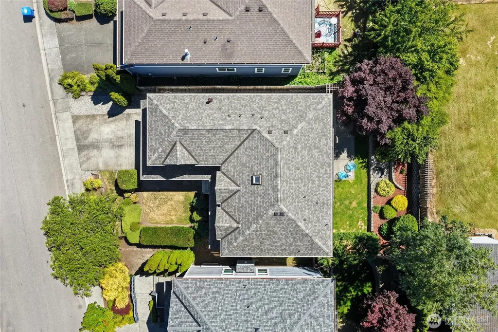 4125 NE 27th Place Renton WA 98059