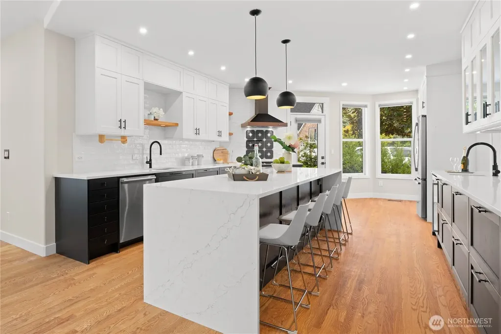 18720 33rd Avenue SE Bothell WA 98012