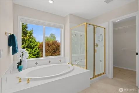 18720 33rd Avenue SE Bothell WA 98012