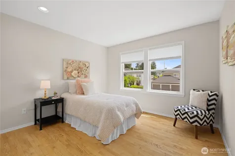 18720 33rd Avenue SE Bothell WA 98012