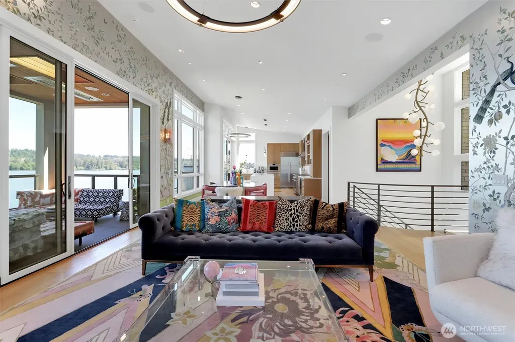 6922 96th Avenue SE Mercer Island WA 98040