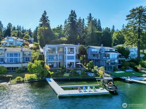 6922 96th Avenue SE Mercer Island WA 98040