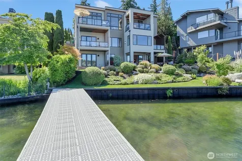 6922 96th Avenue SE Mercer Island WA 98040