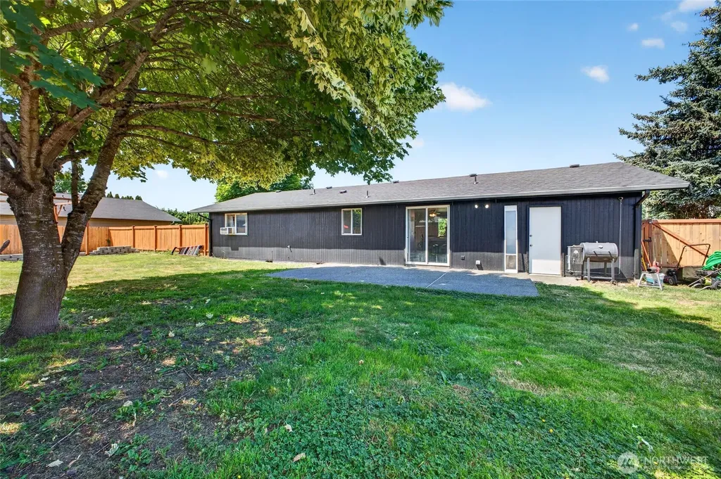 405 Johnson Street Enumclaw WA 98022