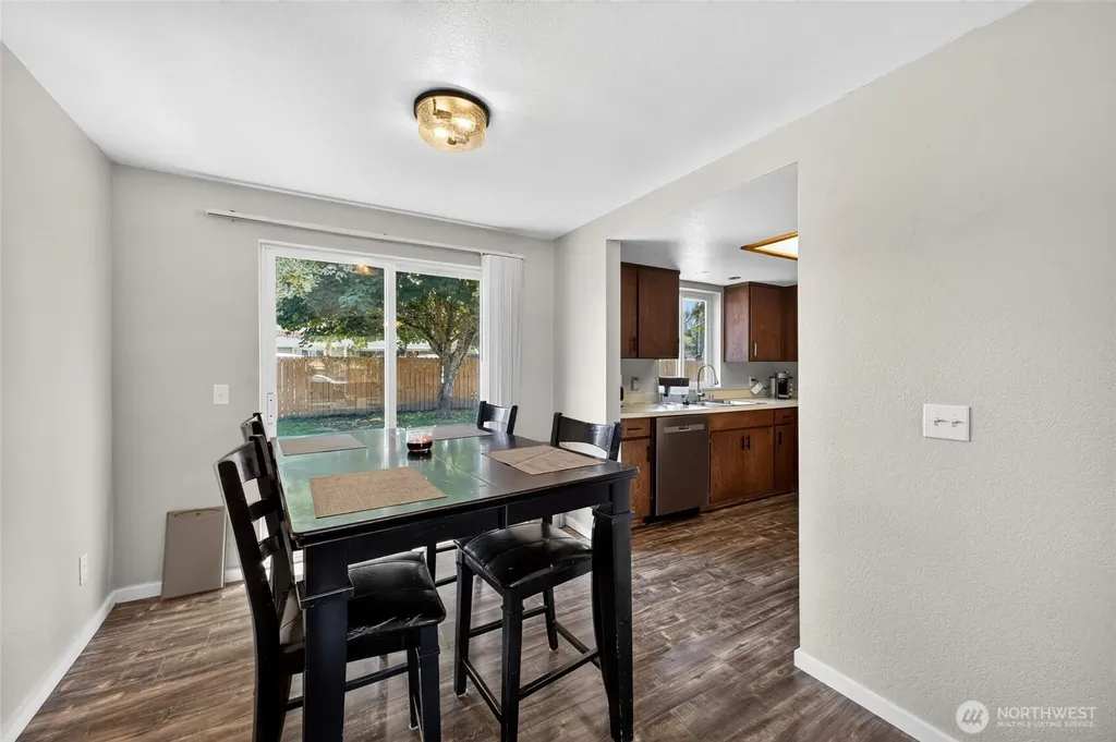 405 Johnson Street Enumclaw WA 98022