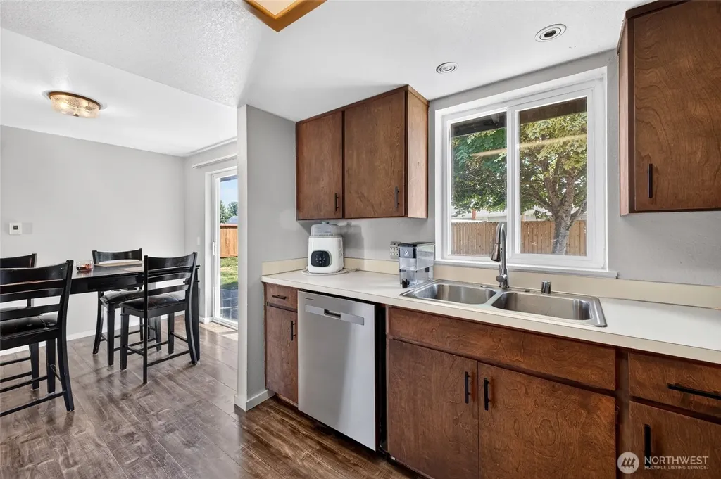 405 Johnson Street Enumclaw WA 98022