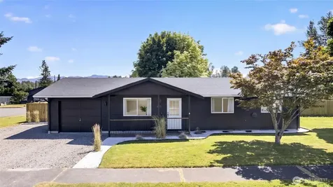 405 Johnson Street Enumclaw WA 98022