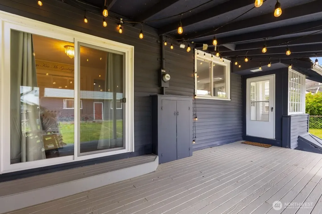 3840 Fawcett Avenue Tacoma WA 98418
