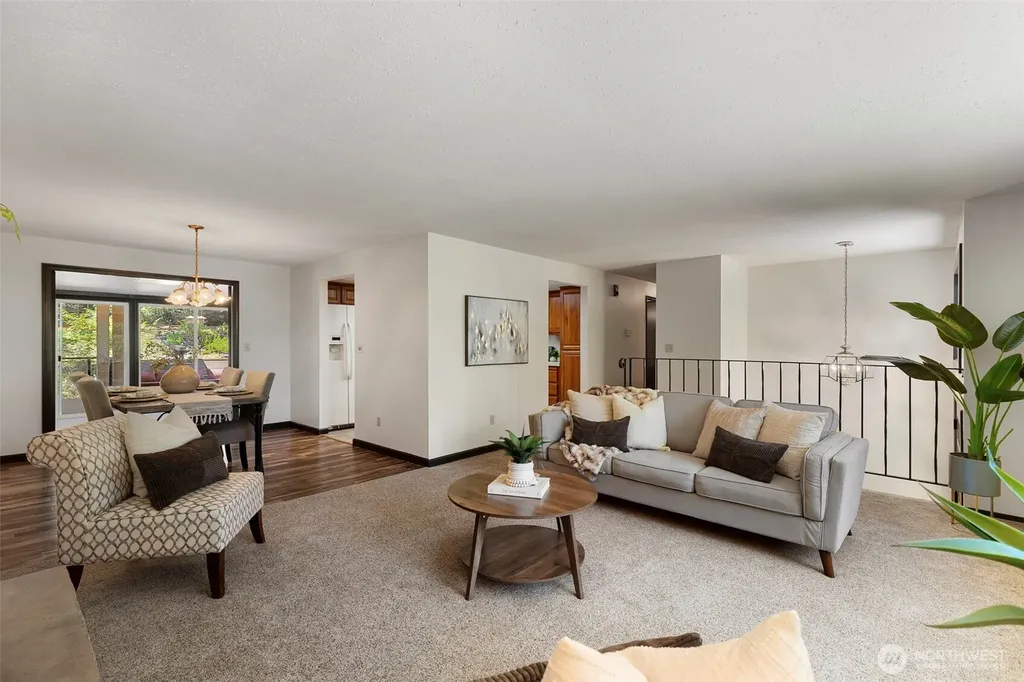 14203 Thomas Drive NW Silverdale WA 98383