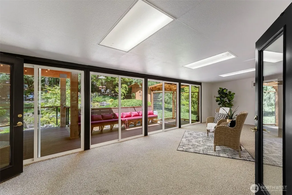 14203 Thomas Drive NW Silverdale WA 98383
