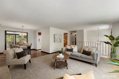 14203 Thomas Drive NW Silverdale WA 98383