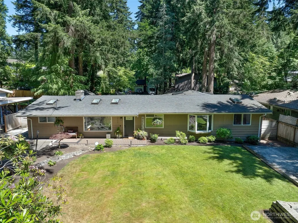 20209 83rd Avenue W Edmonds WA 98026
