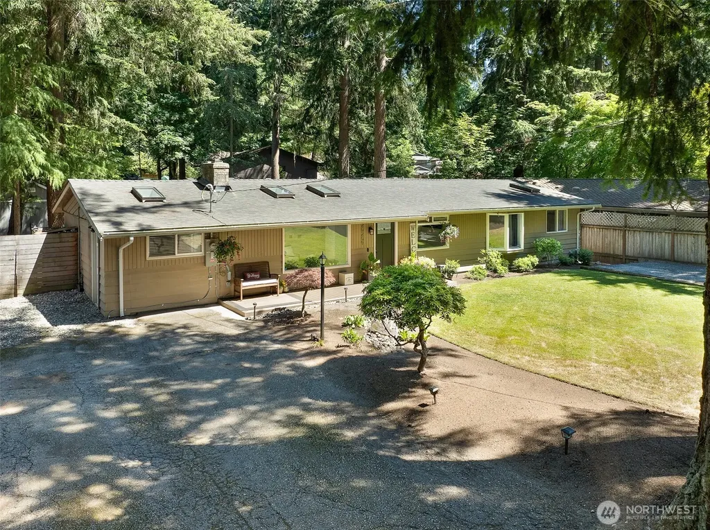 20209 83rd Avenue W Edmonds WA 98026