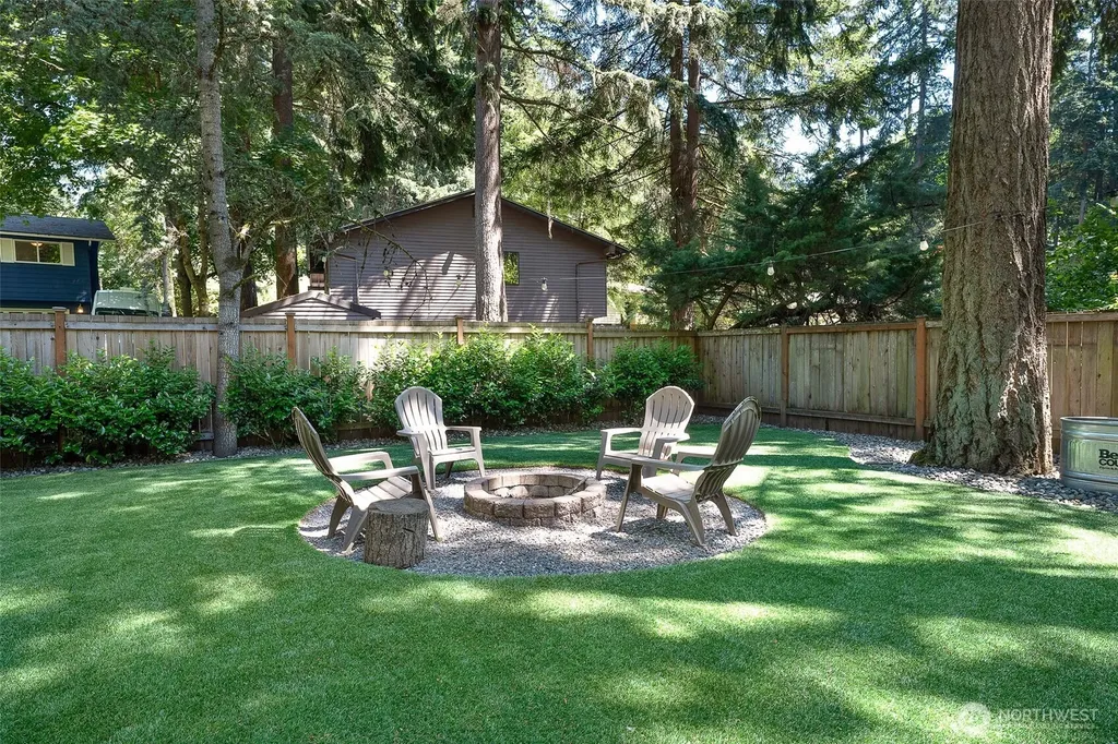 20209 83rd Avenue W Edmonds WA 98026