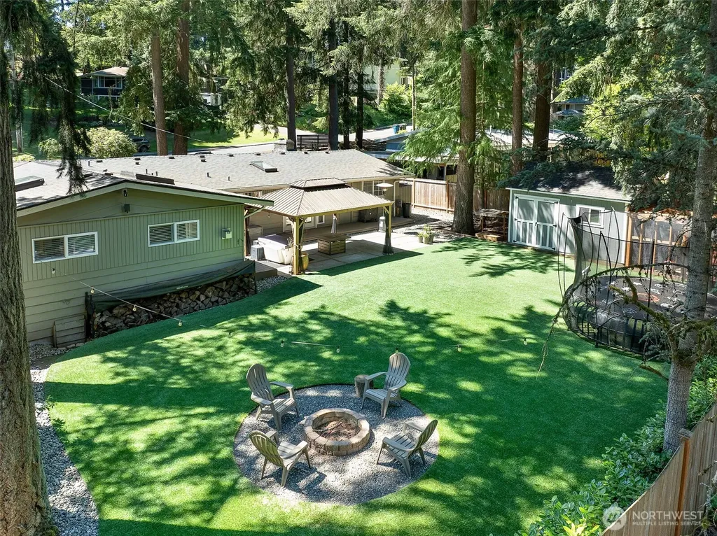 20209 83rd Avenue W Edmonds WA 98026