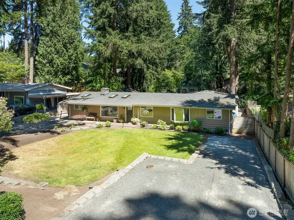 20209 83rd Avenue W Edmonds WA 98026