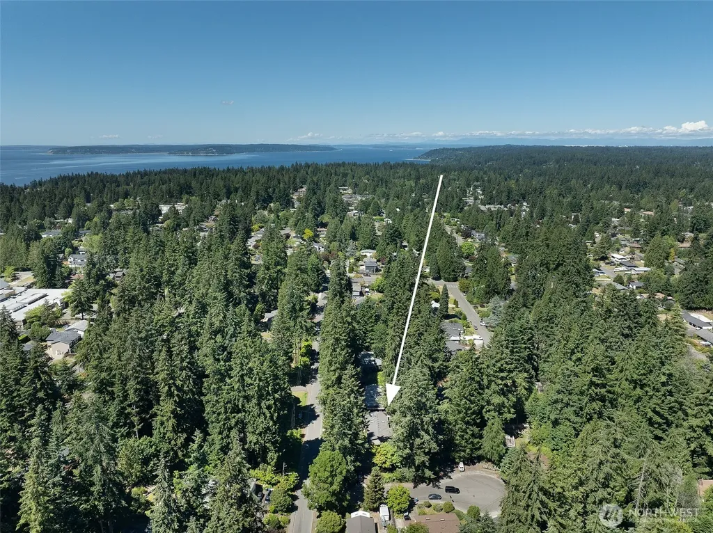 20209 83rd Avenue W Edmonds WA 98026