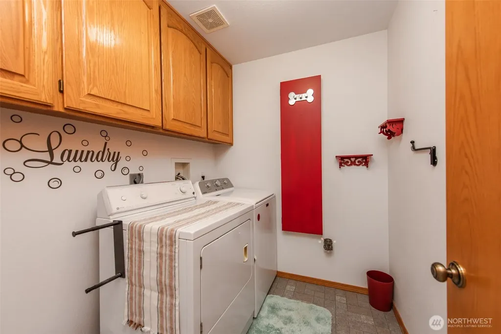 250 Vista View Drive Sequim WA 98382