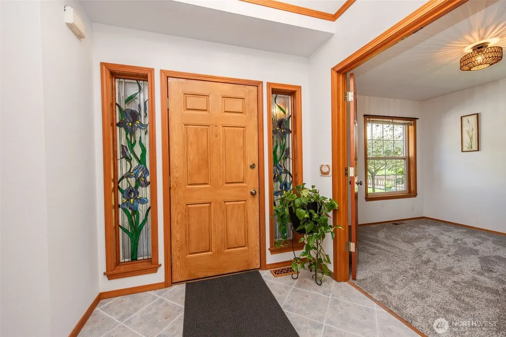 250 Vista View Drive Sequim WA 98382