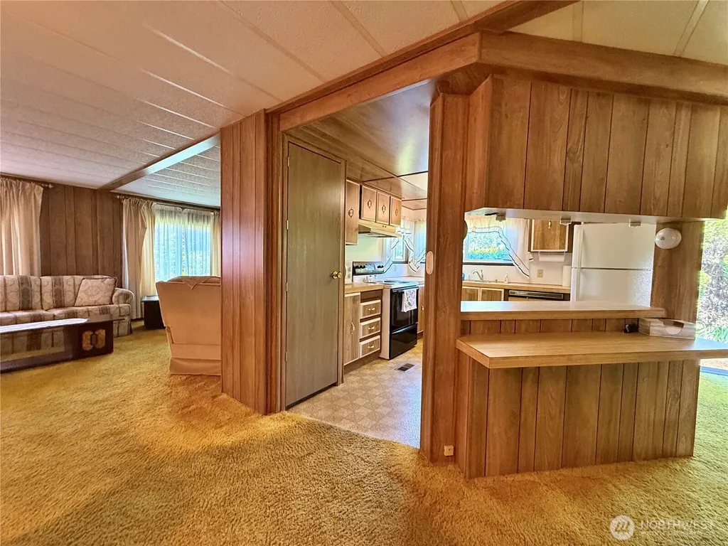 1521 Main Avenue Morton WA 98356