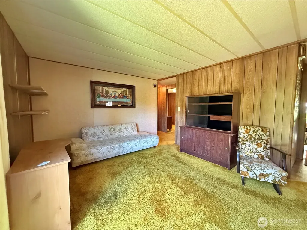 1521 Main Avenue Morton WA 98356