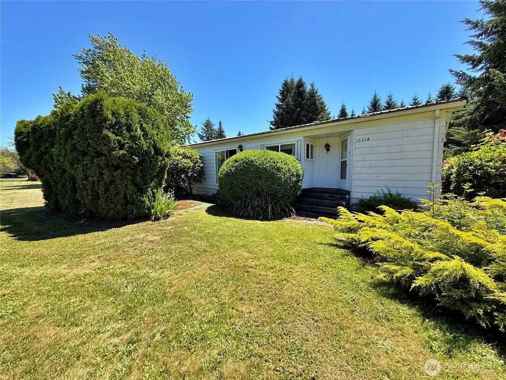 1521 Main Avenue Morton WA 98356
