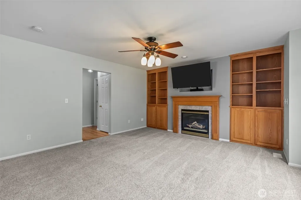 825 267th Street Ct E Spanaway WA 98387