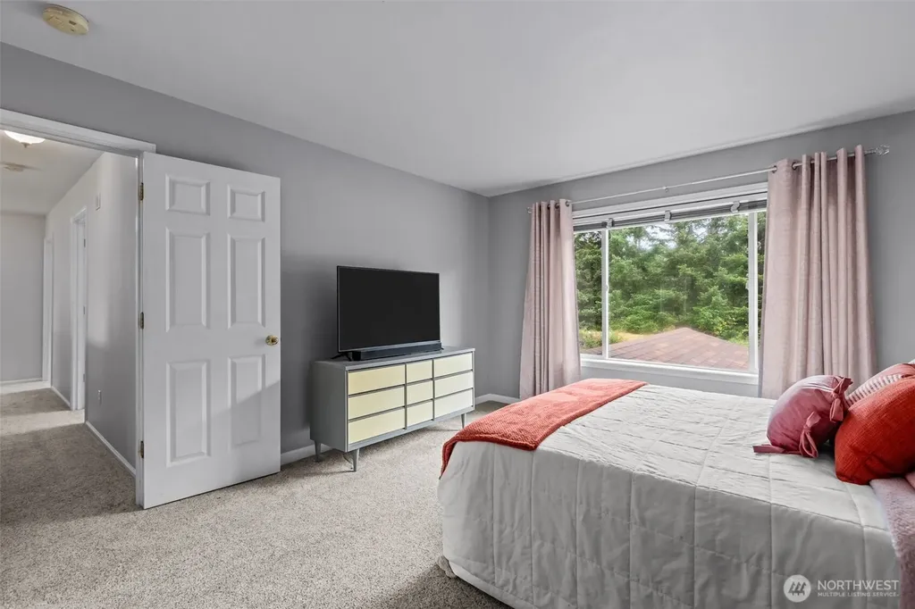 825 267th Street Ct E Spanaway WA 98387
