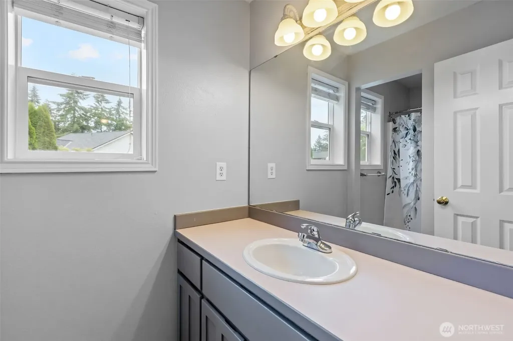 825 267th Street Ct E Spanaway WA 98387